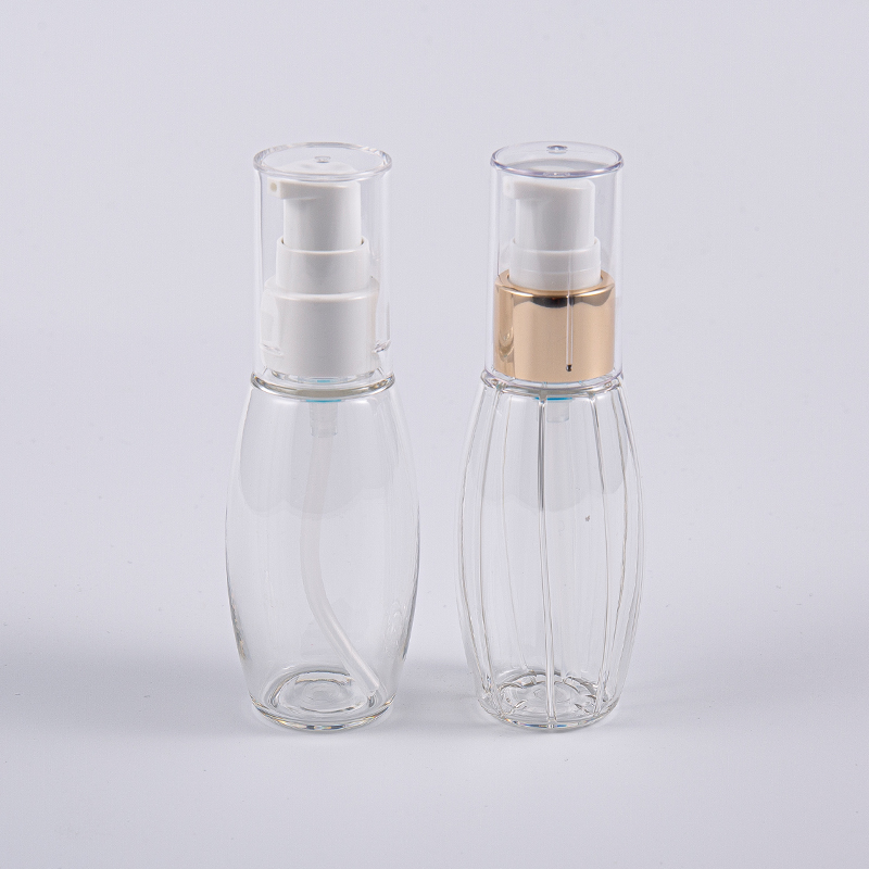 Uso in viaggio Flacone a forma di palla in PETG da 50 ml con pompa Uso in viaggio Flacone a forma di palla in PETG da 50 ml con pompa