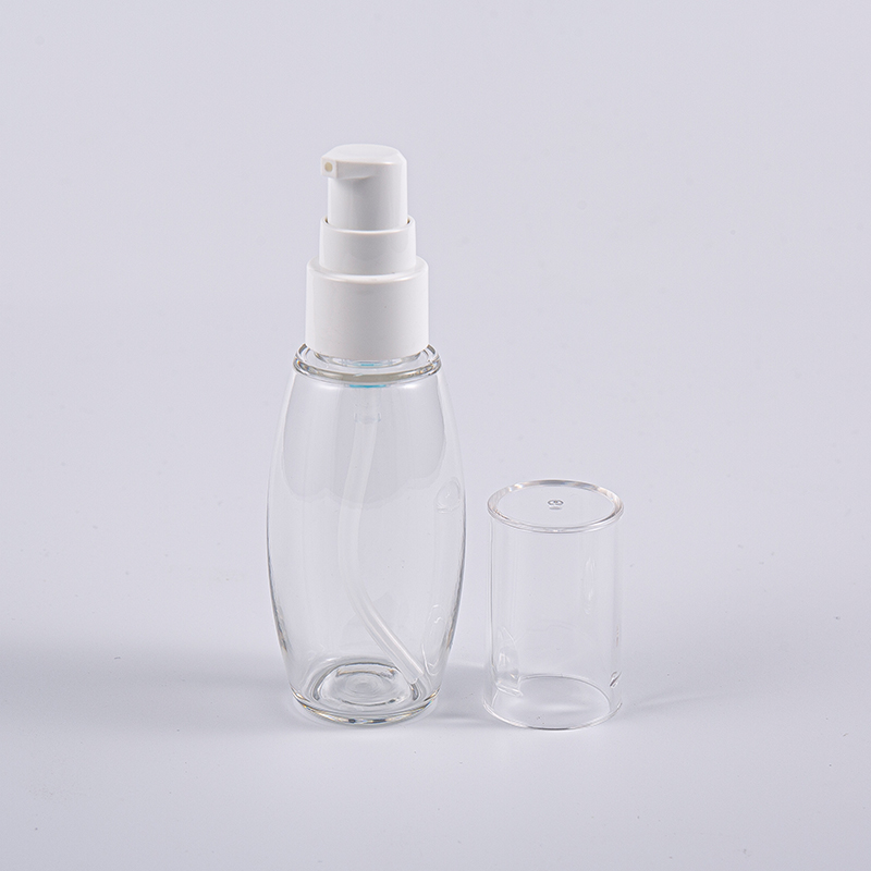 Uso in viaggio Flacone a forma di palla in PETG da 50 ml con pompa Uso in viaggio Flacone a forma di palla in PETG da 50 ml con pompa