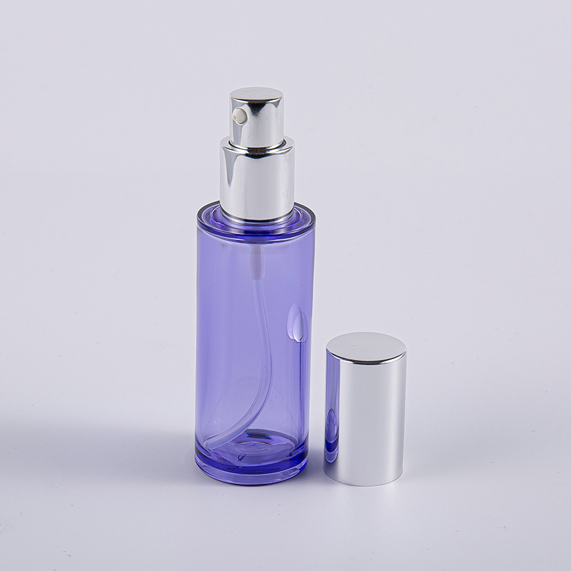 Flacone per lozione rotondo da 35 ml di alta qualità con pompa in alluminio per uso in viaggio Flacone per lozione rotondo da 35 ml di alta qualità con pompa in alluminio per uso in viaggio