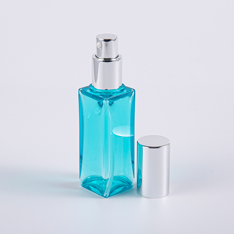 Idratanti per il viso in viaggio Flacone per lozione quadrata in PETG da 30 ml Idratanti per il viso in viaggio Flacone per lozione quadrata in PETG da 30 ml