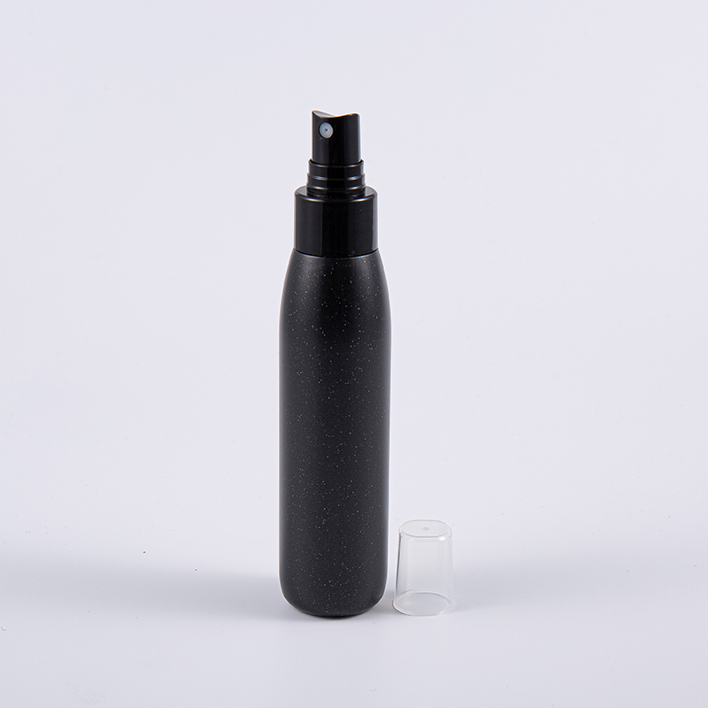 Flacone in PE da 100 ml e 250 ml – Dispenser a pompa in plastica nera con finitura perlata Flacone in PE da 100 ml e 250 ml – Dispenser a pompa in plastica nera con finitura perlata