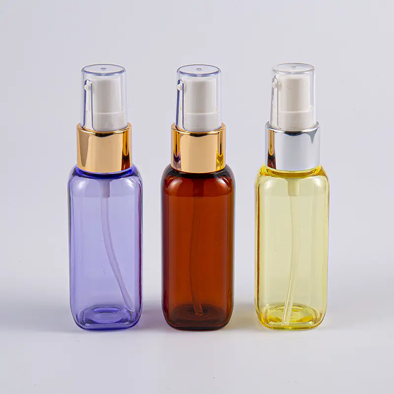 Uso in viaggio Flacone di forma quadrata Petg da 50 ml con pompa