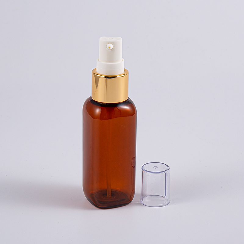 Uso in viaggio Flacone di forma quadrata Petg da 50 ml con pompa