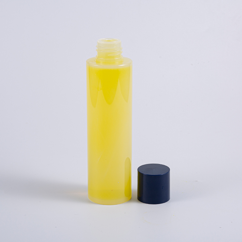 Bottiglia per lozione rotonda in PETG da 50 ml 100 ml 120 ml 130 ml 170 ml 200 ml con tappo a vite rotondo e piccoli inserti